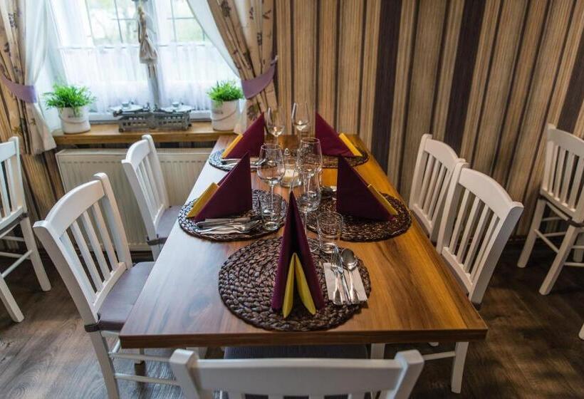 호스텔 Restaurace Stará Lípa