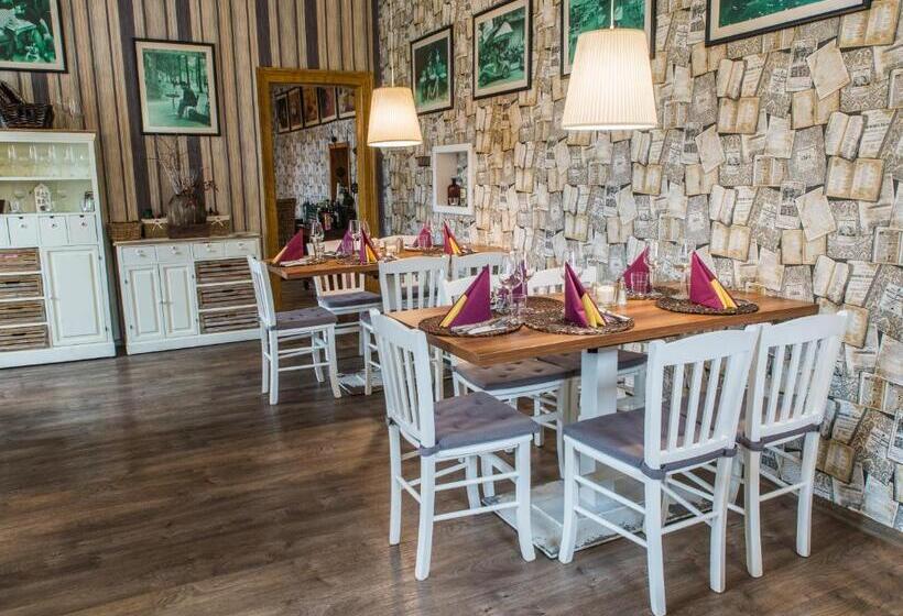 호스텔 Restaurace Stará Lípa