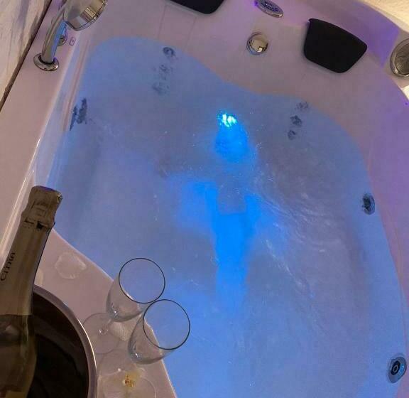 B&b Villa Luja Resort