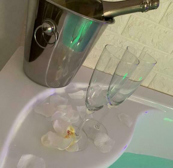 B&b Villa Luja Resort