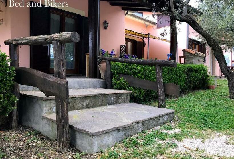 צימר Bed And Bikers