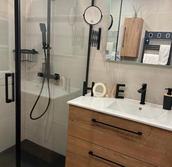 مبيت وإفطار Chambre D Hôtes De La Riaille 400 M De La Dolce Via