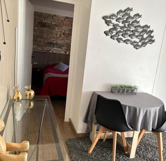 مبيت وإفطار Chambre D Hôtes De La Riaille 400 M De La Dolce Via