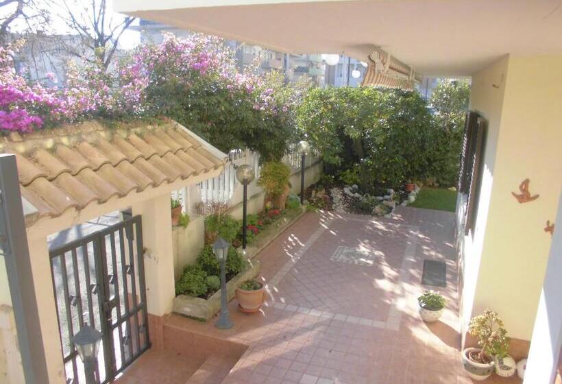 مبيت وإفطار Il Cavalluccio Marino