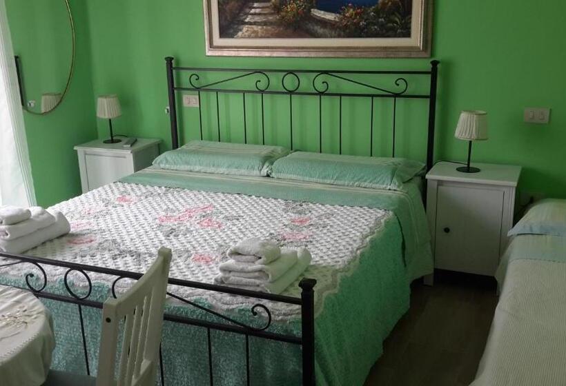 مبيت وإفطار Il Cavalluccio Marino