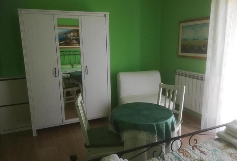 مبيت وإفطار Il Cavalluccio Marino