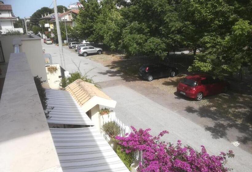 مبيت وإفطار Il Cavalluccio Marino