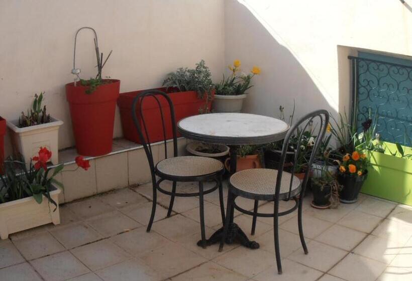 مبيت وإفطار L Orchidée