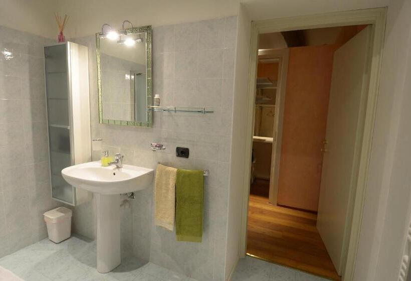 住宿加早餐  La Cervetta