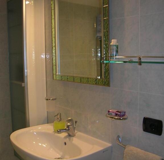 住宿加早餐  La Cervetta