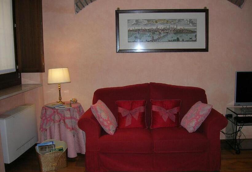 住宿加早餐  La Cervetta