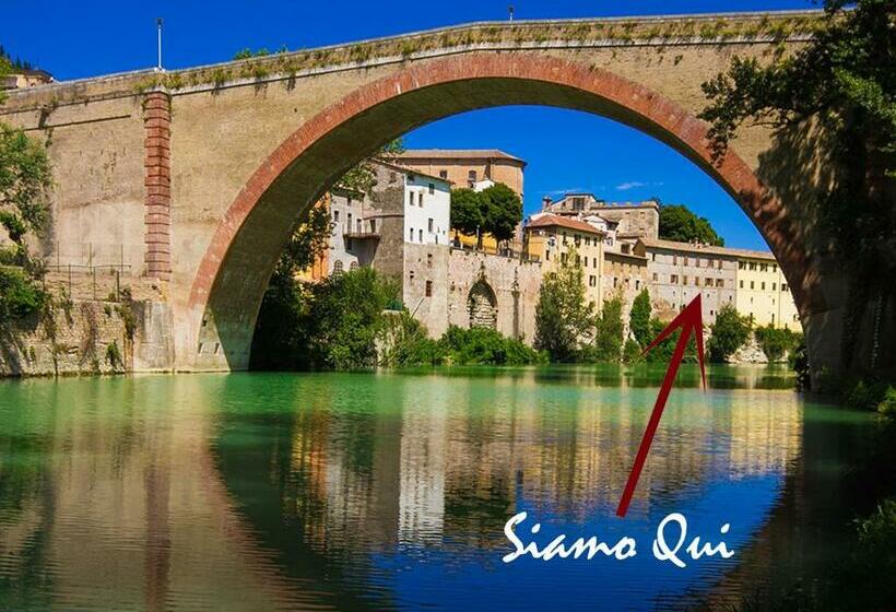 مبيت وإفطار La Finestra Sul Fiume
