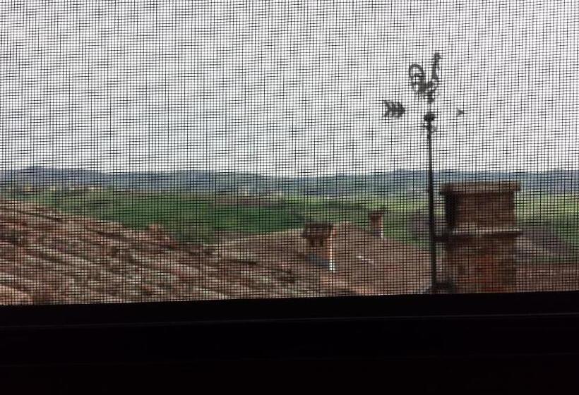 Bed and Breakfast La Torretta Cerreto Grue