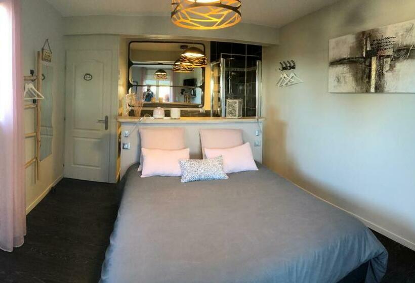 ベッドアンドブレックファースト Les Pins Perdus