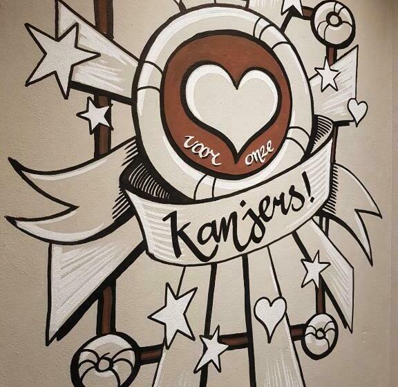 住宿加早餐  Slapen Bij Brownies & Downies