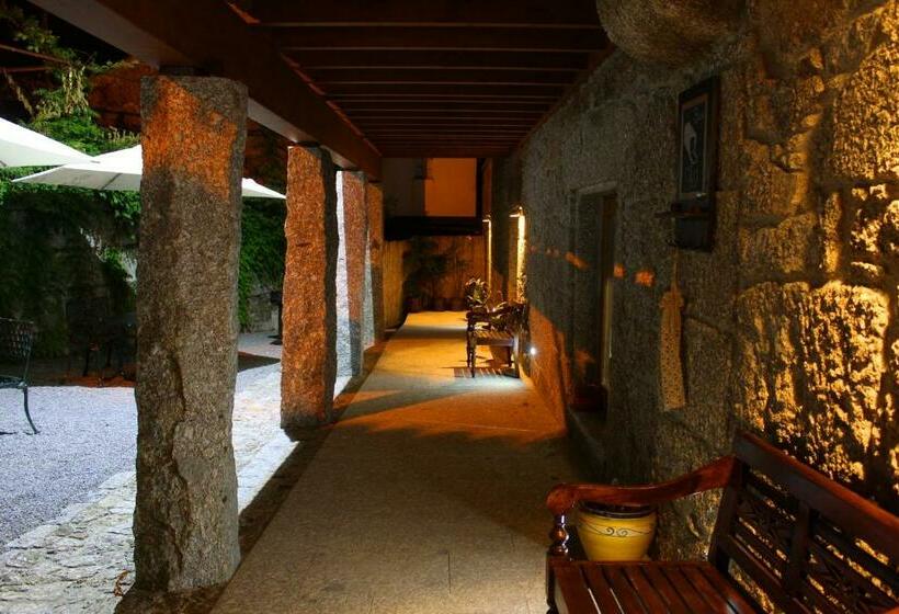 ホテル Casa Do Pomar   Eido Do Pomar