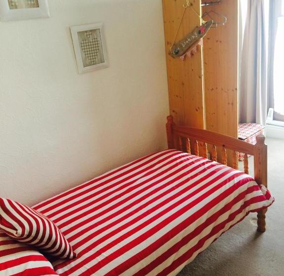 ホテル Caulfields