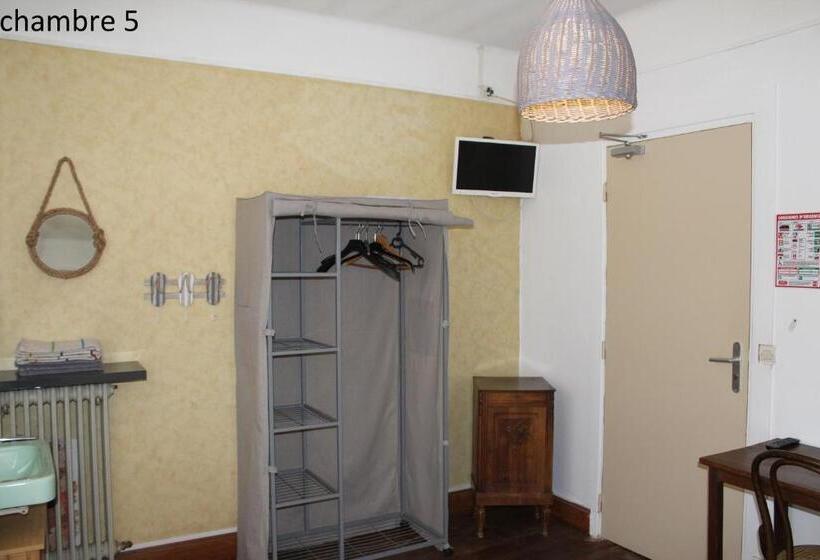 فندق Hôtel Le Dervois