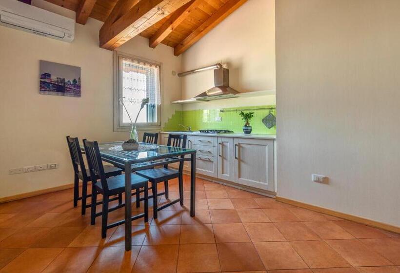 ホテル L Oro Rosso