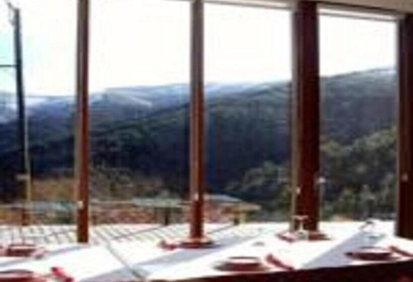 ホテル Pátio Do Xisto