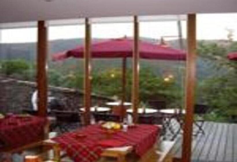 ホテル Pátio Do Xisto