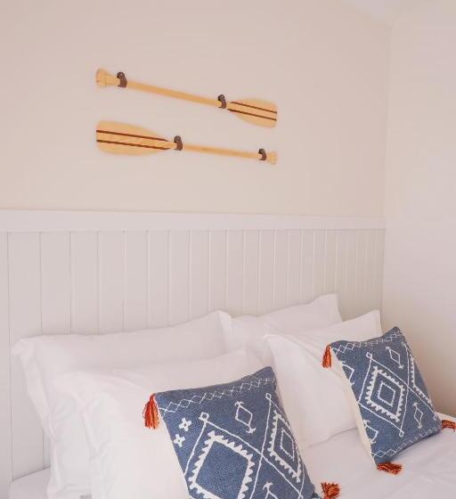 Пансион 44 Forty Four Coast   Espinho