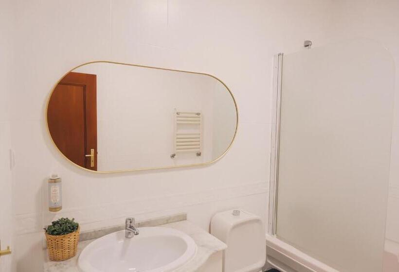 Пансион 44 Forty Four Coast   Espinho