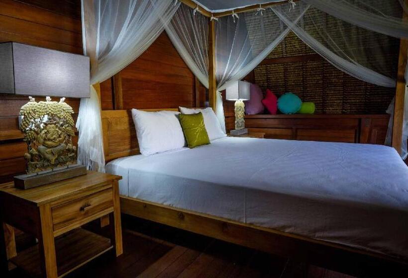 פנסיון Alam Taman Villa