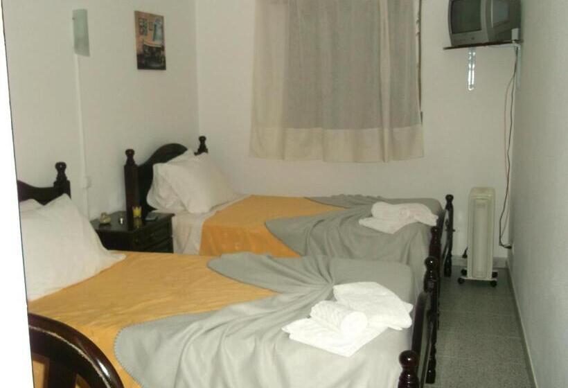 פנסיון Alojamento Local Boavistense