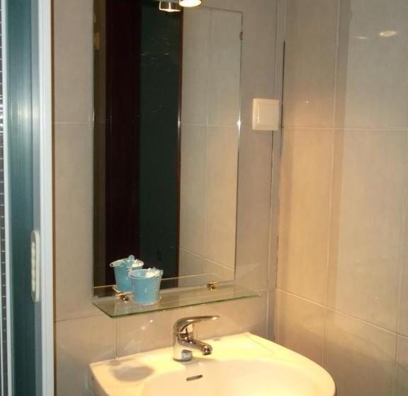 פנסיון Alojamento Local Boavistense