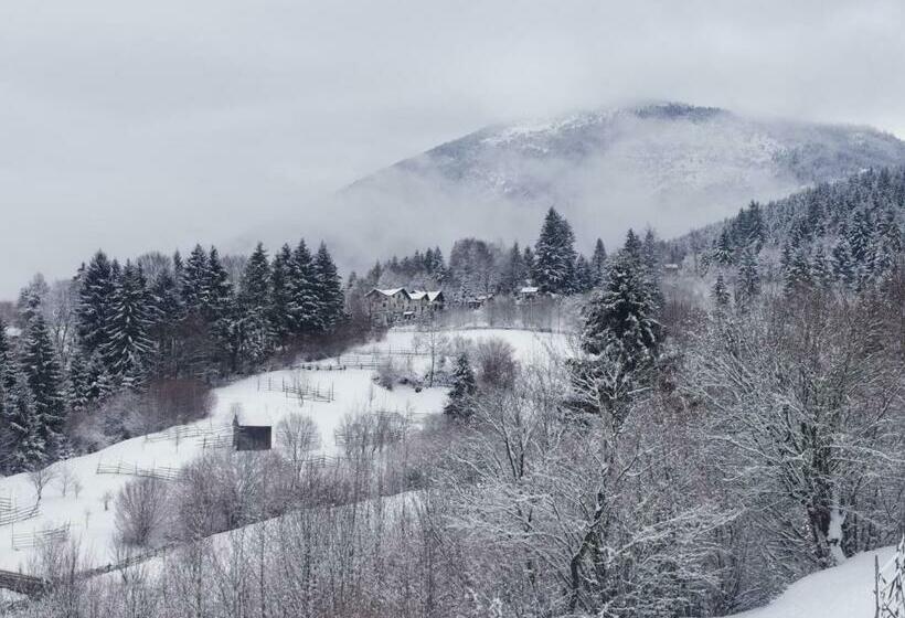 פנסיון Alpina Panoramic