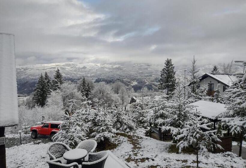 פנסיון Alpina Panoramic