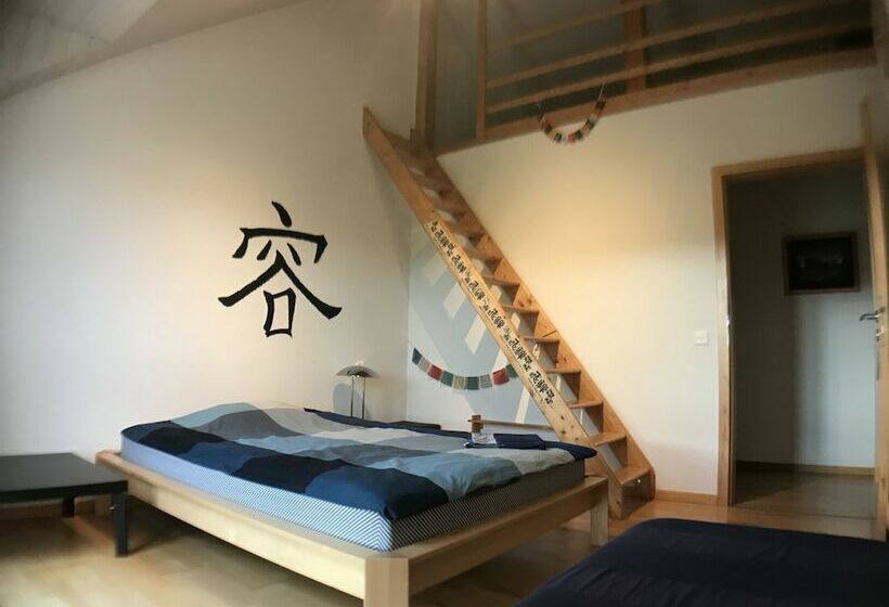 膳宿费 Centre Viayoga