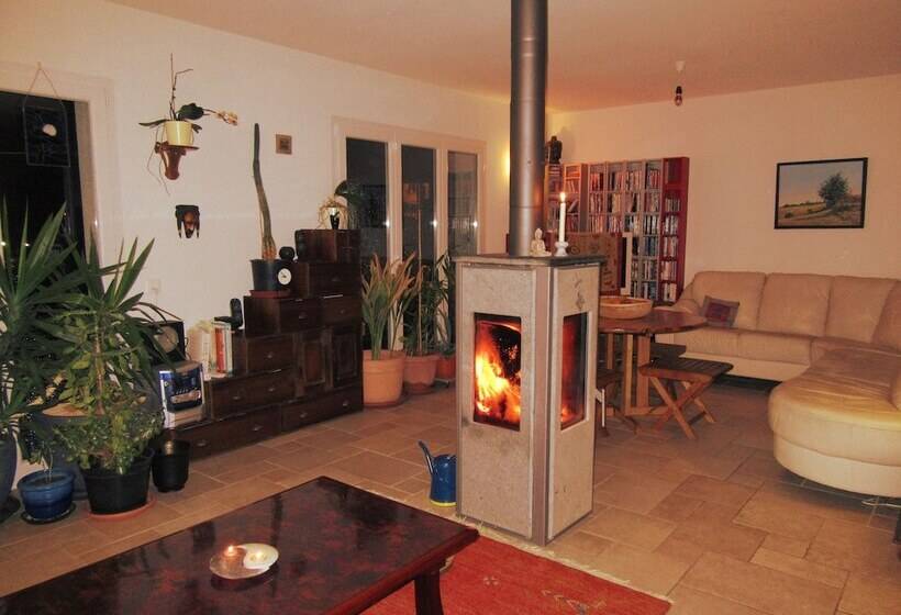 膳宿费 Centre Viayoga