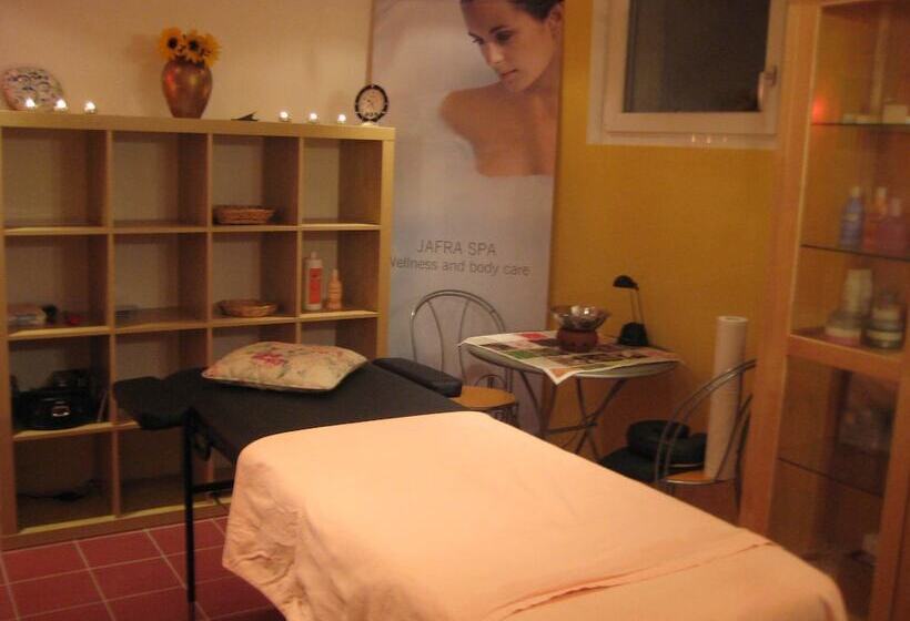 膳宿费 Centre Viayoga