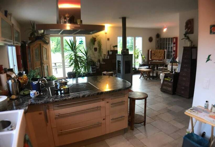 膳宿费 Centre Viayoga