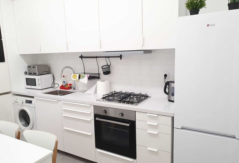 پانسیون Estrela Charming Rooms By Host Point