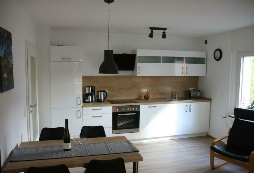 פנסיון Ferienwohnungen Und Appartements   Haus Budinger