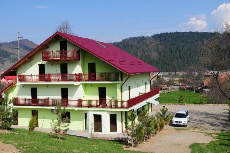 펜션 Grandemi Belvedere Bucovina