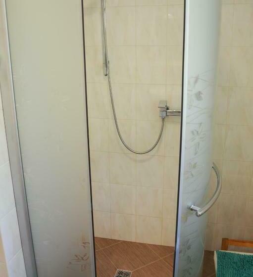 ペンション Guest House Kuks