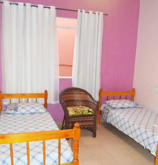 بنسيون Hospedaria Solar De Morretes