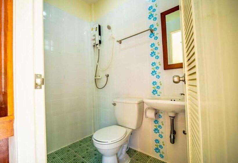 פנסיון Muchshima House