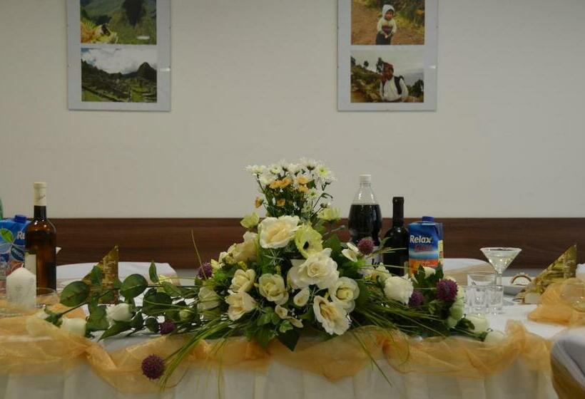 膳宿费 Penzión Nadka