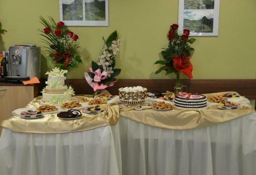 膳宿费 Penzión Nadka