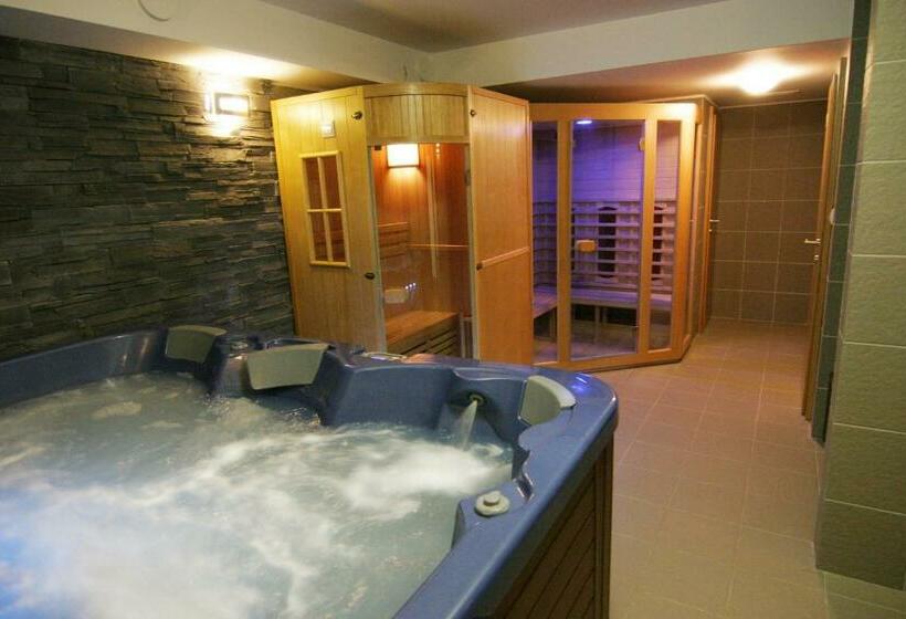 膳宿费 Penzión Nadka