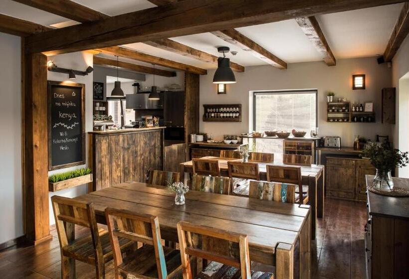 بنسيون Penzion Kolovna