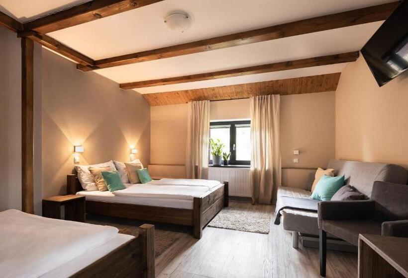 بنسيون Penzion Kolovna