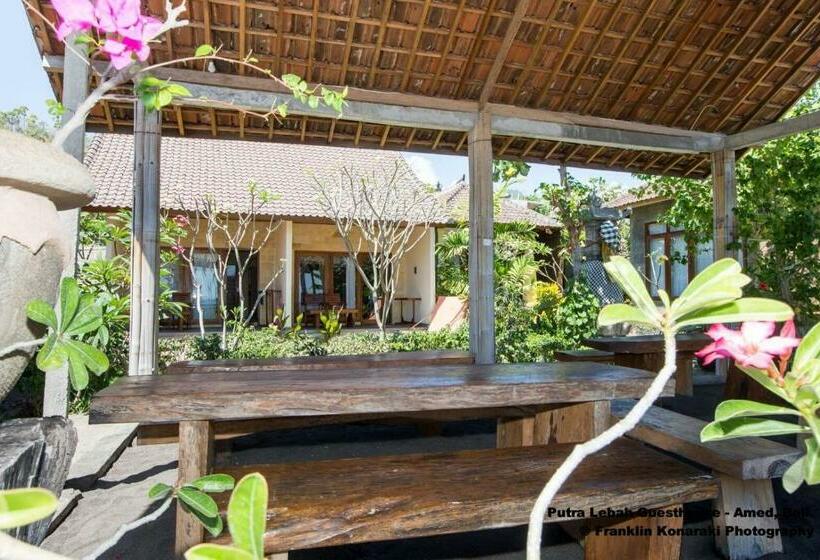 פנסיון Putra Lebah Amed Guest House
