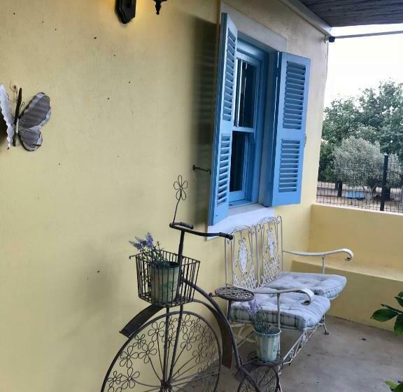 بنسيون Shades Of Provence