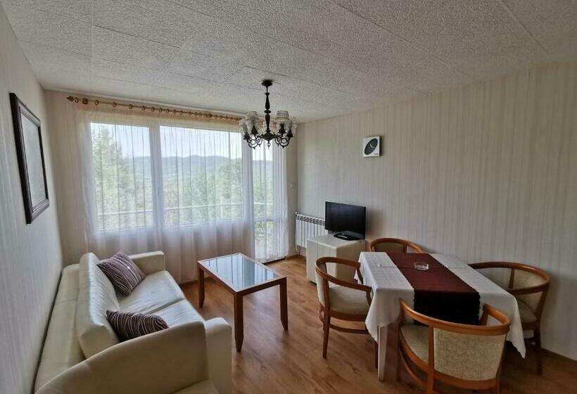 Пансион Villa Aqua